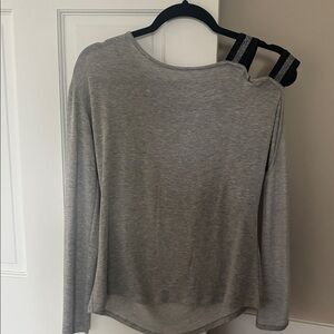 VENUS Heather Gray Long Sleeve Top